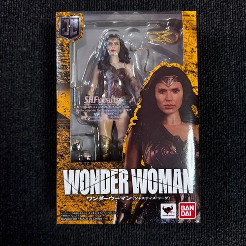 Figuarts wonder woman - s.h.,